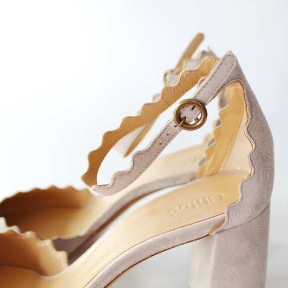 New CHLOE Scalloped d'Orsay Suede Heeled Pumps - Picture 8 of 13